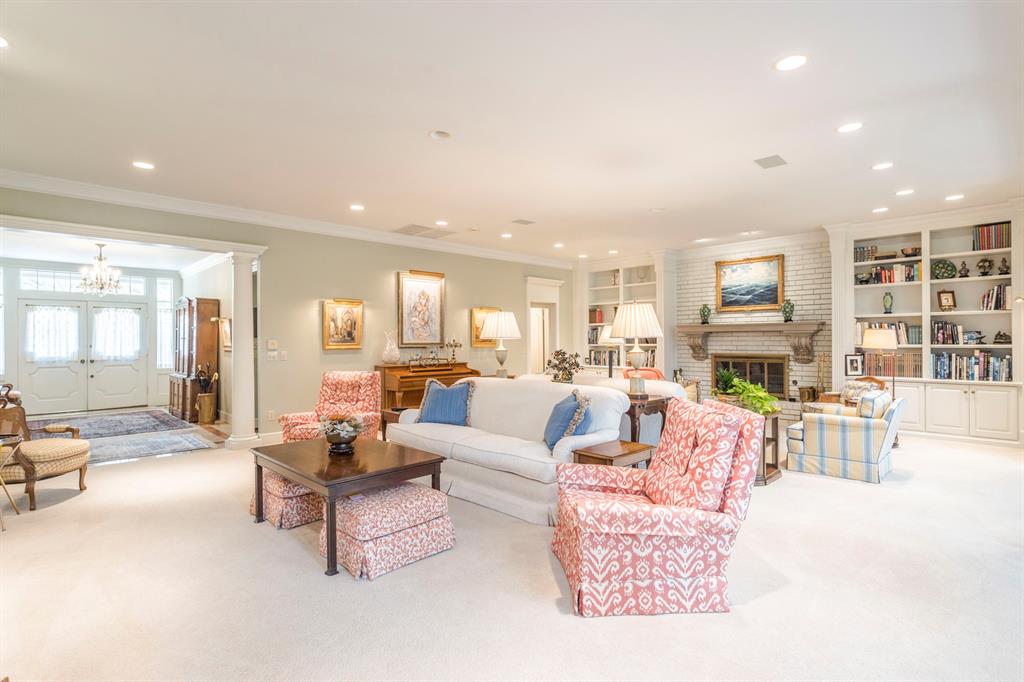 Oklahoma City, Oklahoma, 73120, United States, 5 Bedrooms Bedrooms, ,5 BathroomsBathrooms,Residential,Active,1968374