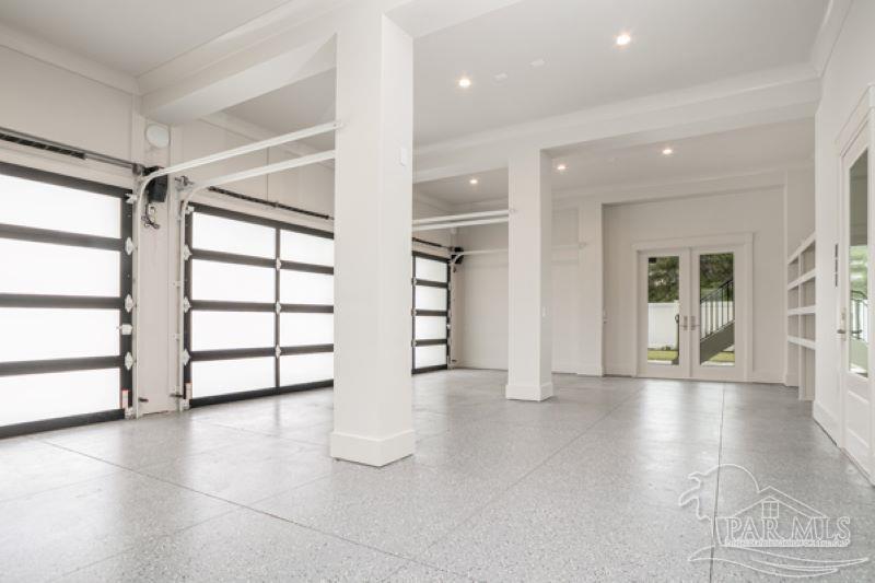 Pensacola Beach, Florida, 32561, United States, 5 Bedrooms Bedrooms, ,4 BathroomsBathrooms,Residential,Active,1894768