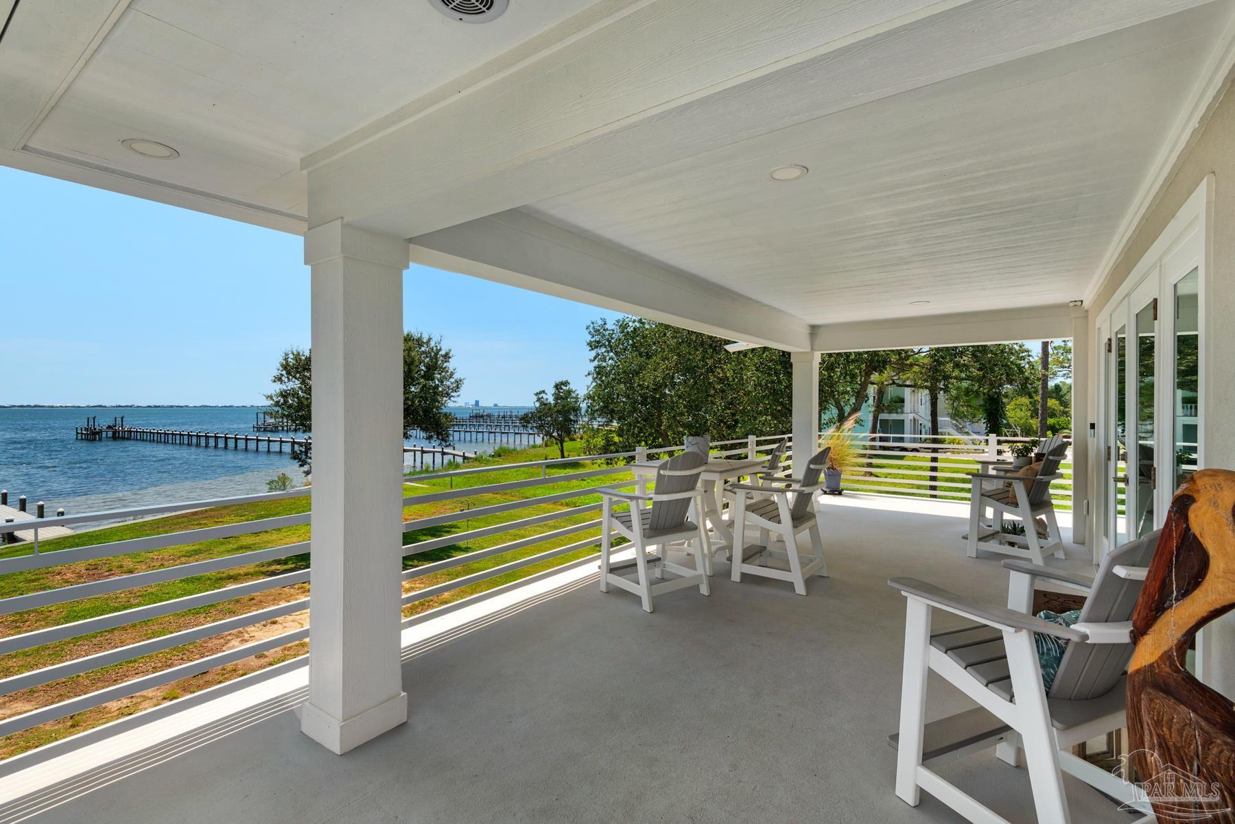 Gulf Breeze, Florida, 32563, United States, 3 Bedrooms Bedrooms, ,3 BathroomsBathrooms,Residential,Active,1920227