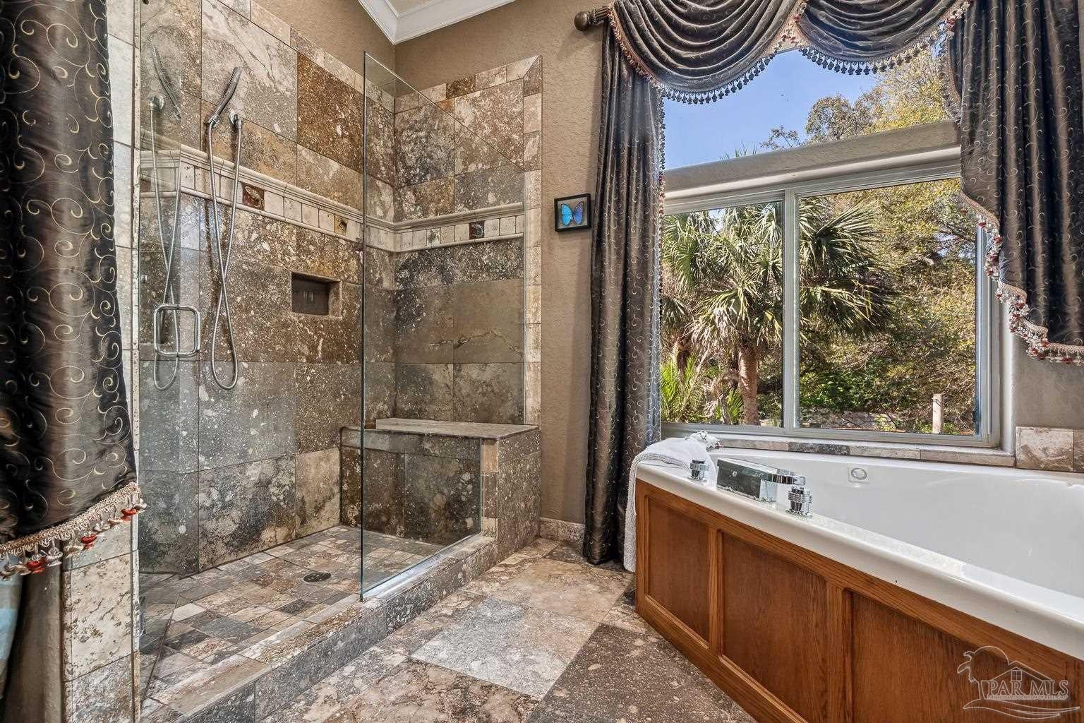 Pensacola, Florida, 32507, United States, ,4 BathroomsBathrooms,Residential,Active,1765053