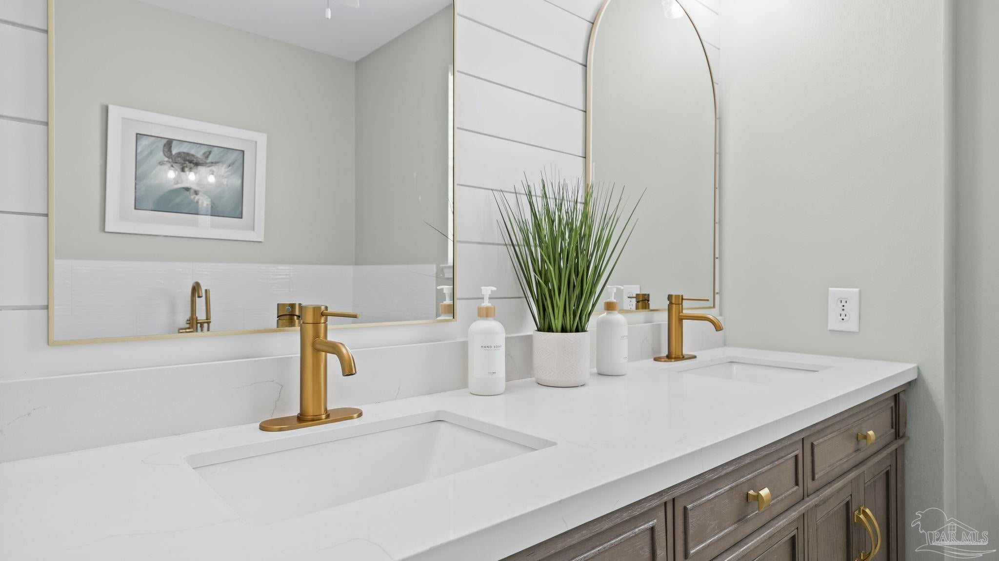 Orange Beach, Alabama, 36561, United States, 4 Bedrooms Bedrooms, ,3 BathroomsBathrooms,Residential,Active,1929718