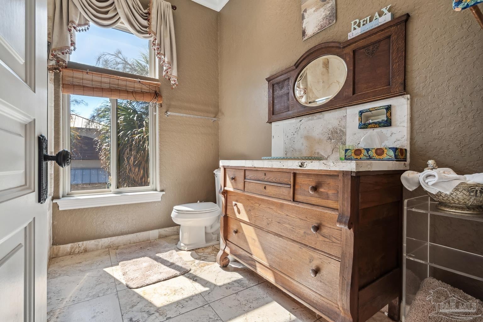 Pensacola, Florida, 32507, United States, ,4 BathroomsBathrooms,Residential,Active,1765053