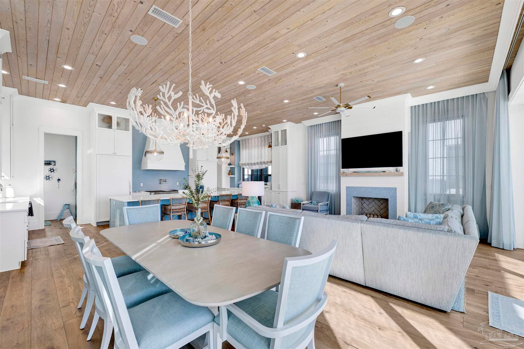 Pensacola, Florida, 32507, United States, 5 Bedrooms Bedrooms, ,6 BathroomsBathrooms,Residential,Active,2015805