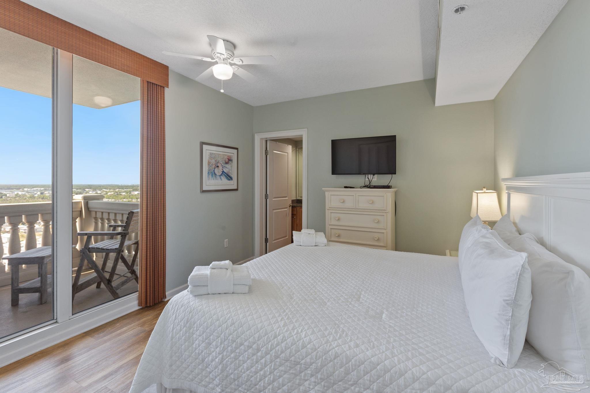 Gulf Shores, Alabama, 36542, United States, 4 Bedrooms Bedrooms, ,4 BathroomsBathrooms,Residential,Active,1946442