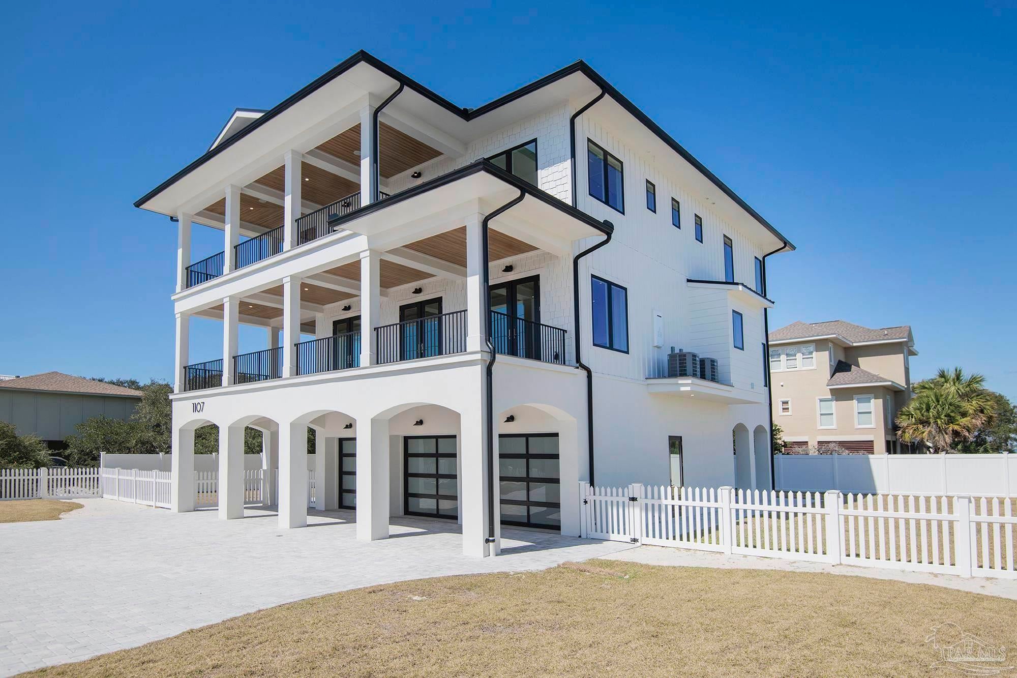 Pensacola Beach, Florida, 32561, United States, 5 Bedrooms Bedrooms, ,4 BathroomsBathrooms,Residential,Active,1894768