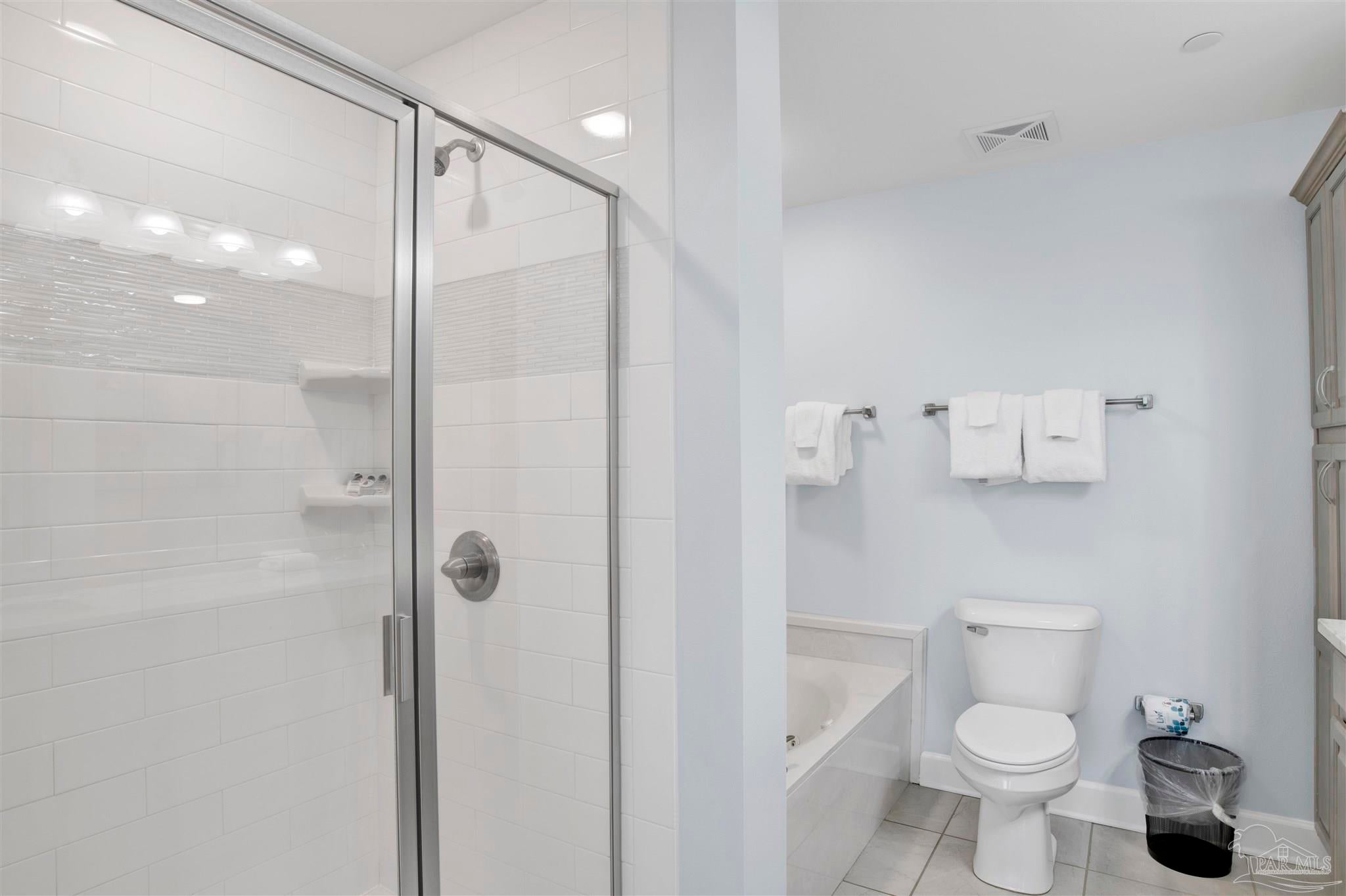 Orange Beach, Alabama, 36561, United States, ,3 BathroomsBathrooms,Residential,Active,1839396