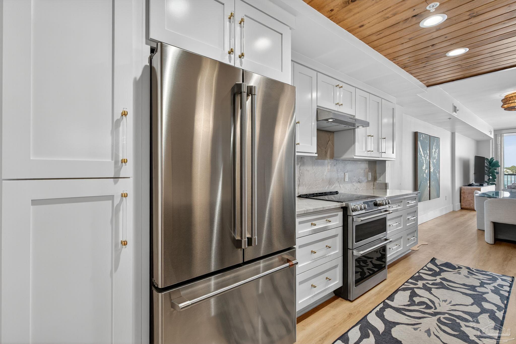 Orange Beach, Alabama, 36561, United States, 3 Bedrooms Bedrooms, ,3 BathroomsBathrooms,Residential,Active,1960125