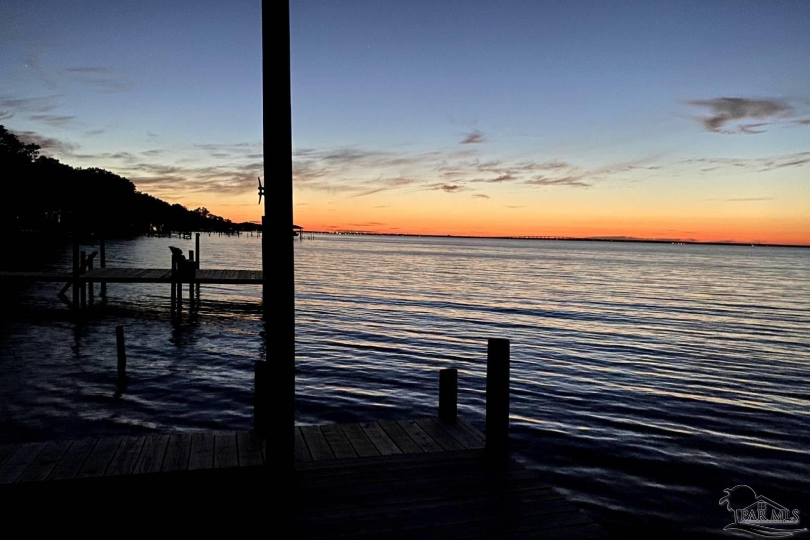 Gulf Breeze, Florida, 32563, United States, 3 Bedrooms Bedrooms, ,3 BathroomsBathrooms,Residential,Active,1967295