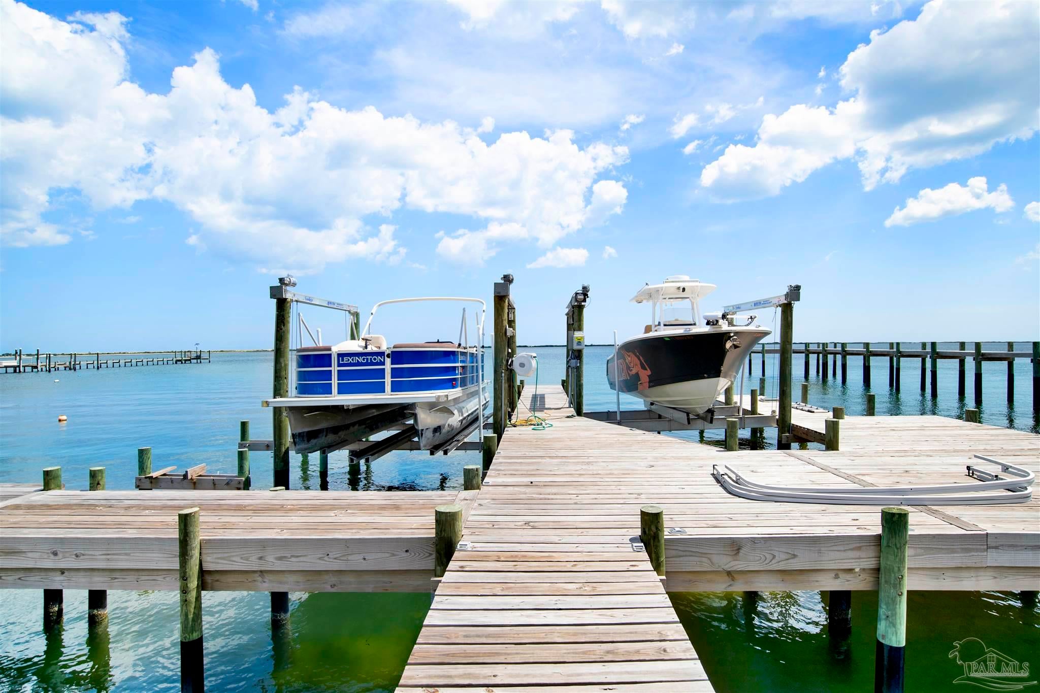 Pensacola, Florida, 32507, United States, ,4 BathroomsBathrooms,Residential,Active,1894784