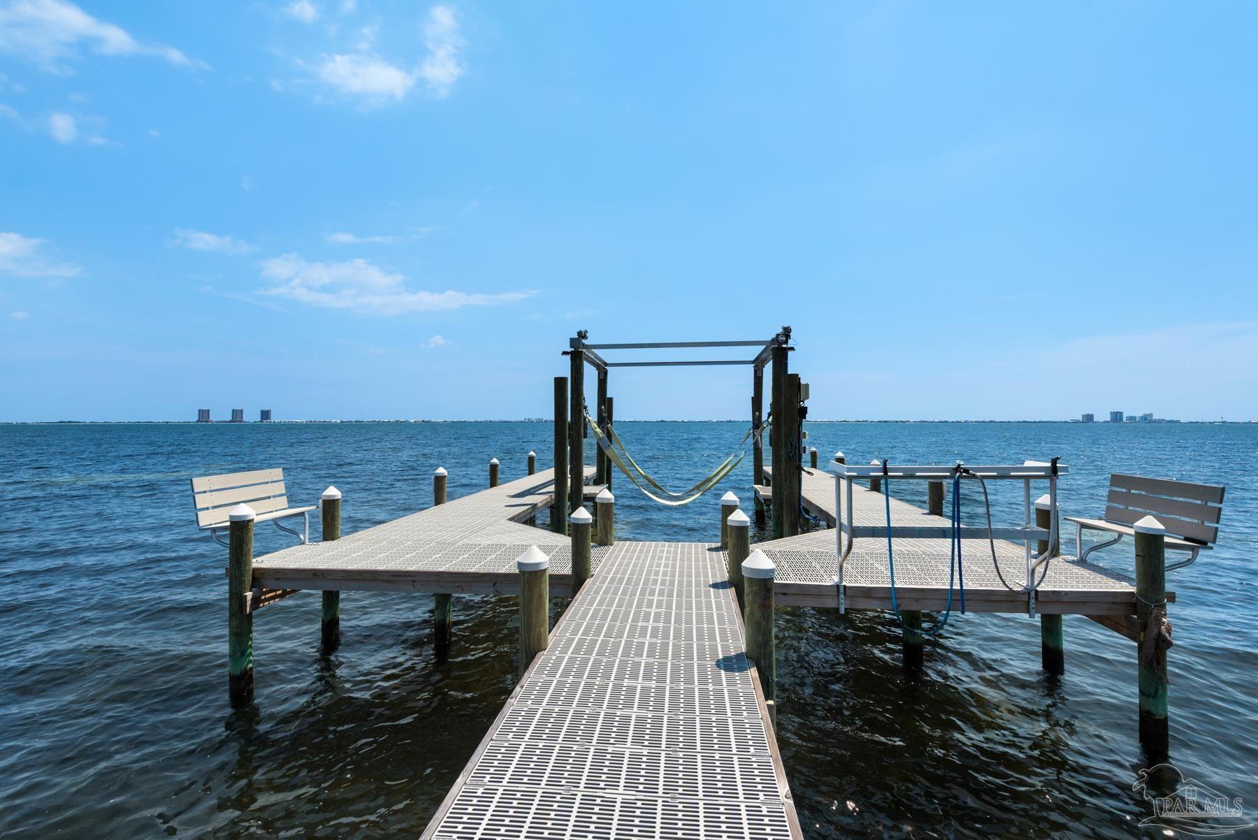 Gulf Breeze, Florida, 32563, United States, 3 Bedrooms Bedrooms, ,3 BathroomsBathrooms,Residential,Active,1920227