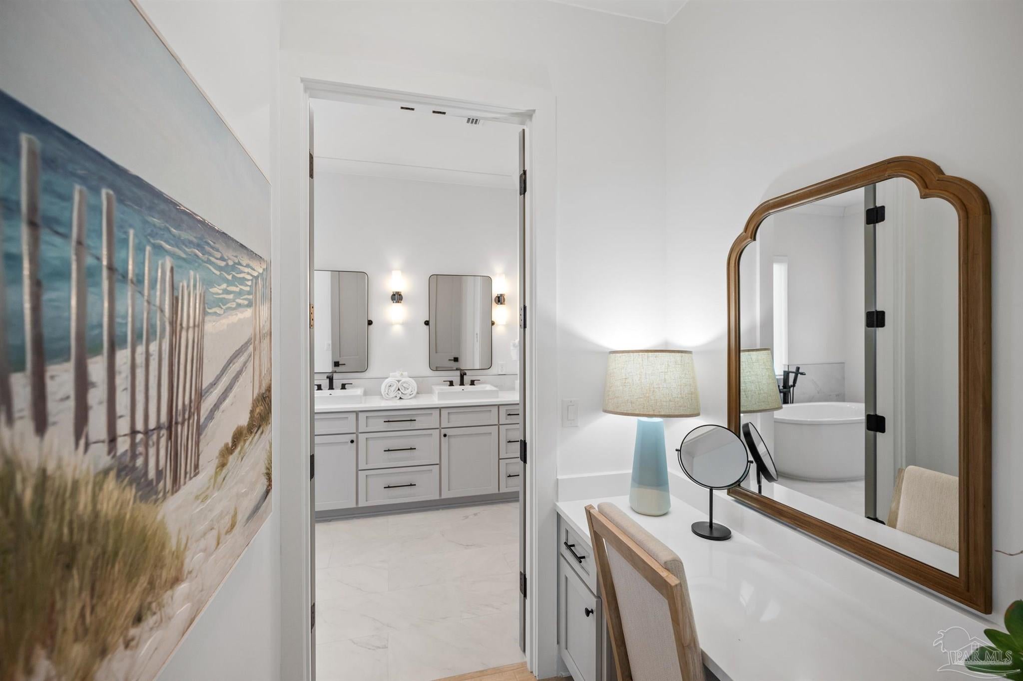 Pensacola, Florida, 32507, United States, 5 Bedrooms Bedrooms, ,6 BathroomsBathrooms,Residential,Active,2002322