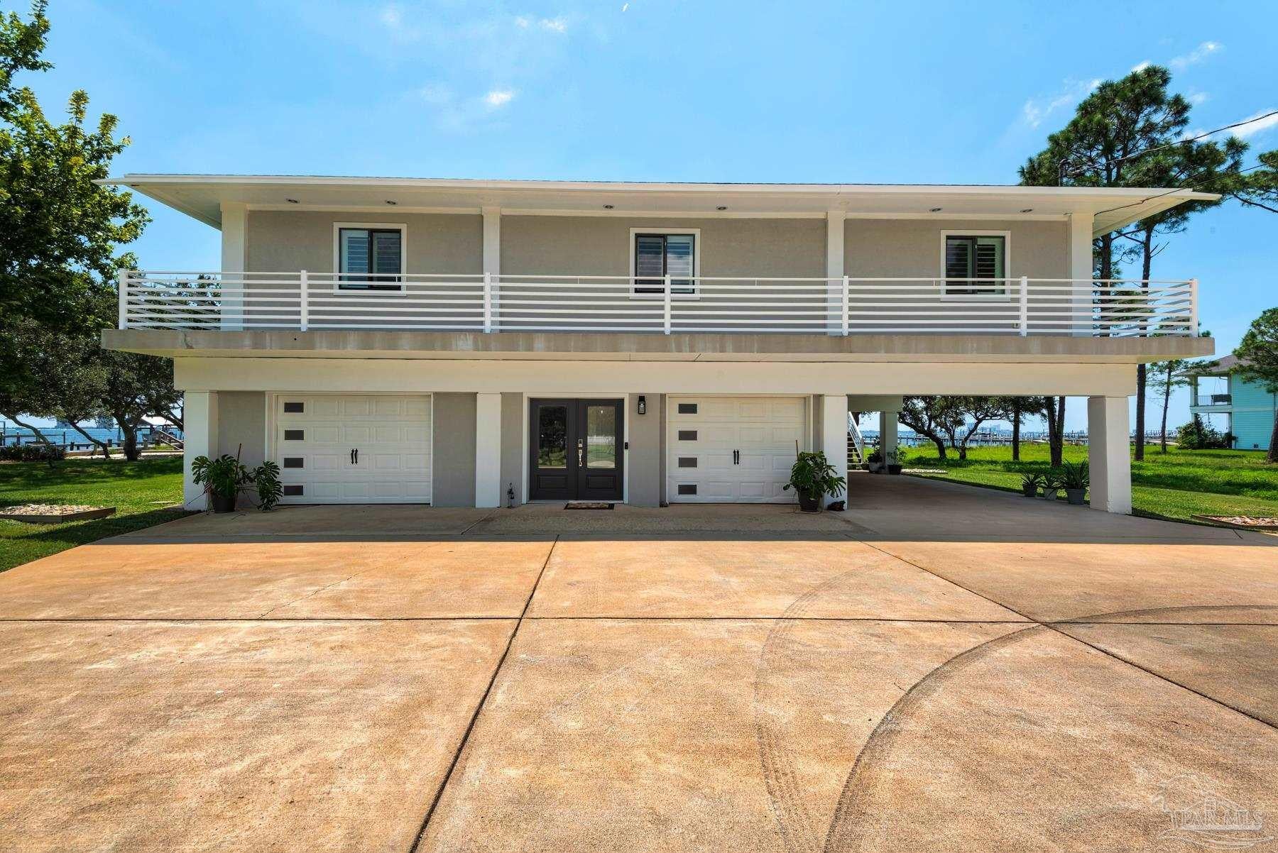 Gulf Breeze, Florida, 32563, United States, 3 Bedrooms Bedrooms, ,3 BathroomsBathrooms,Residential,Active,1920227