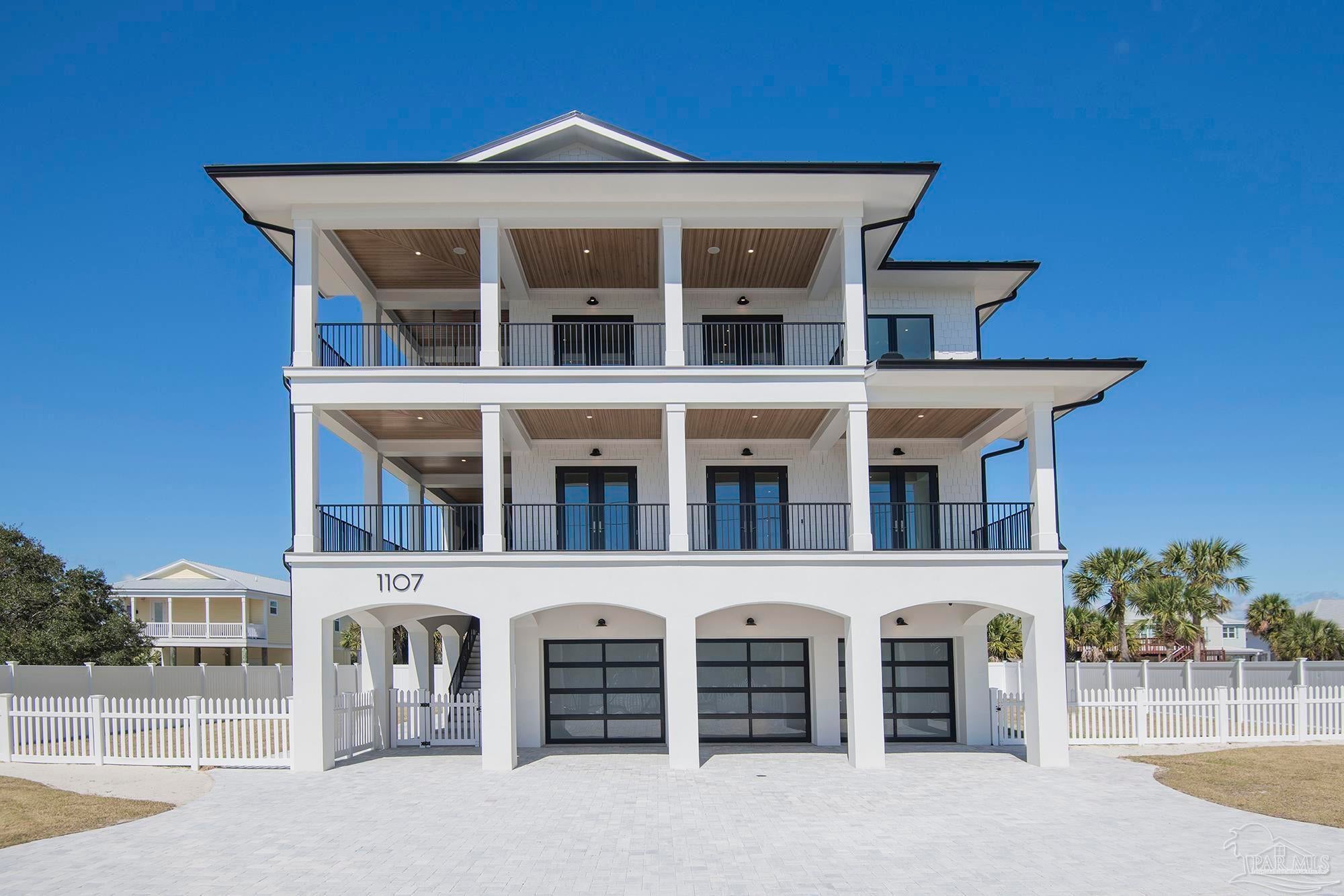 Pensacola Beach, Florida, 32561, United States, 5 Bedrooms Bedrooms, ,4 BathroomsBathrooms,Residential,Active,1894768