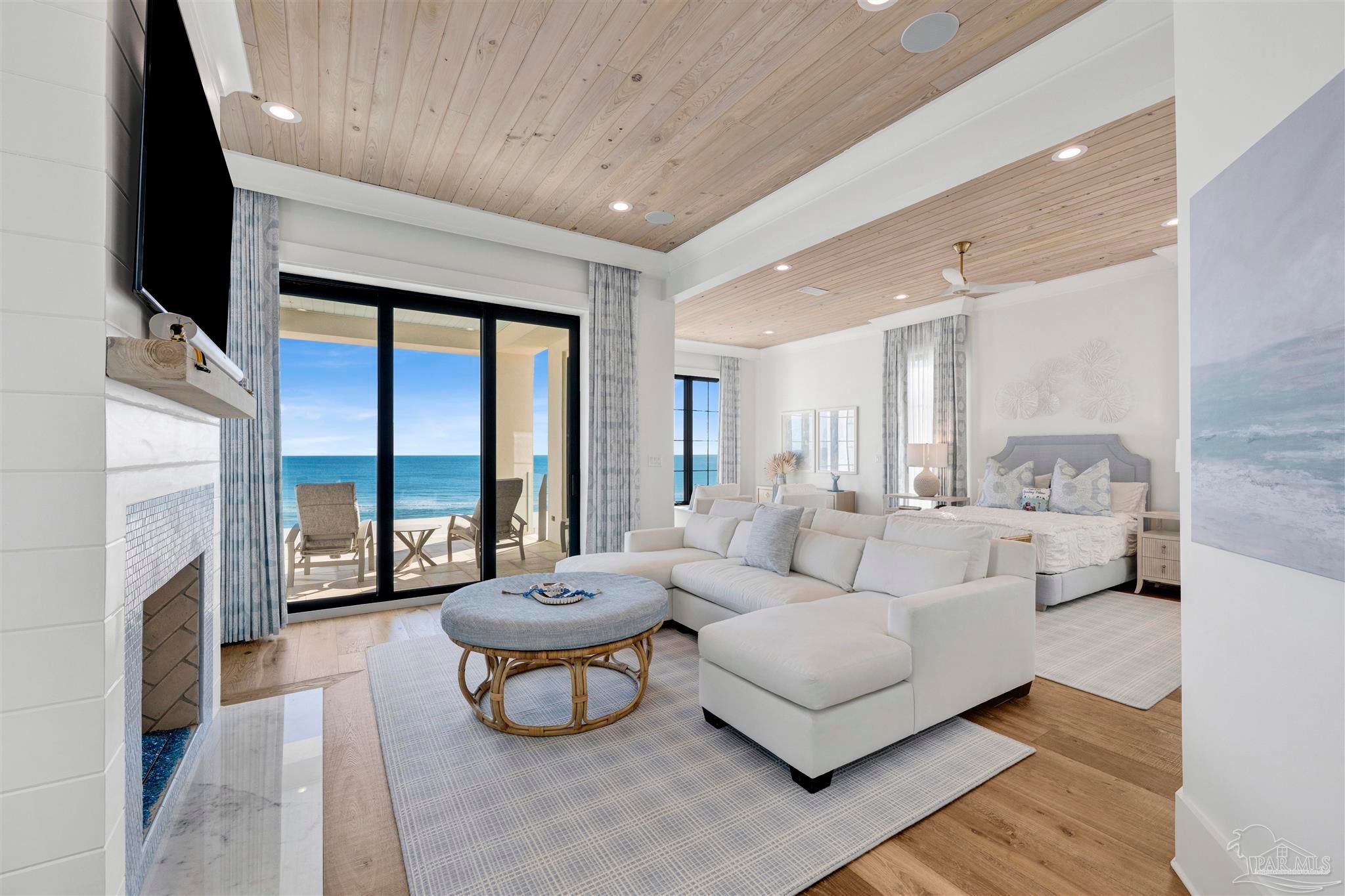 Pensacola, Florida, 32507, United States, 5 Bedrooms Bedrooms, ,6 BathroomsBathrooms,Residential,Active,2015805