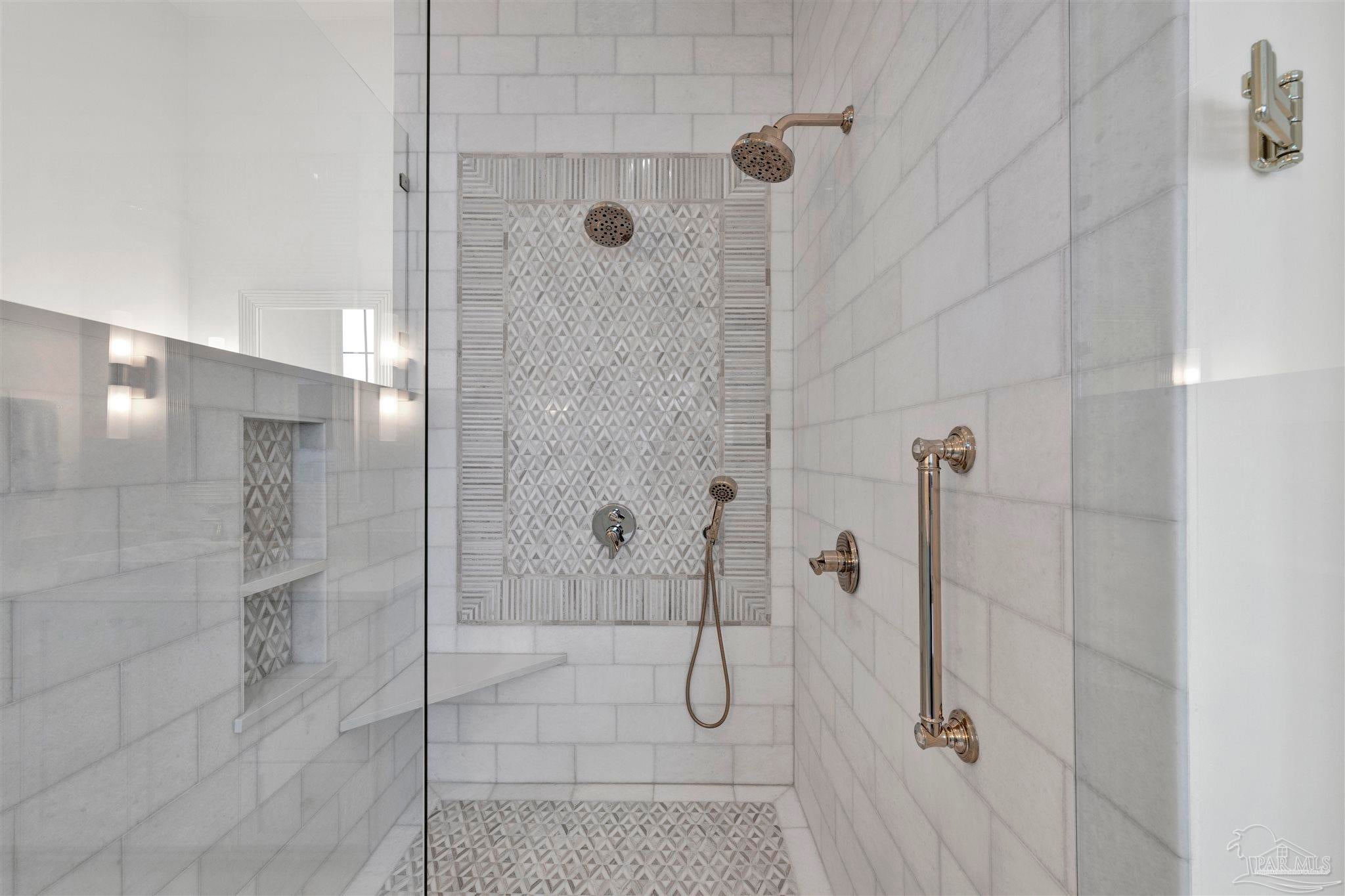 Pensacola, Florida, 32507, United States, 5 Bedrooms Bedrooms, ,6 BathroomsBathrooms,Residential,Active,2015805