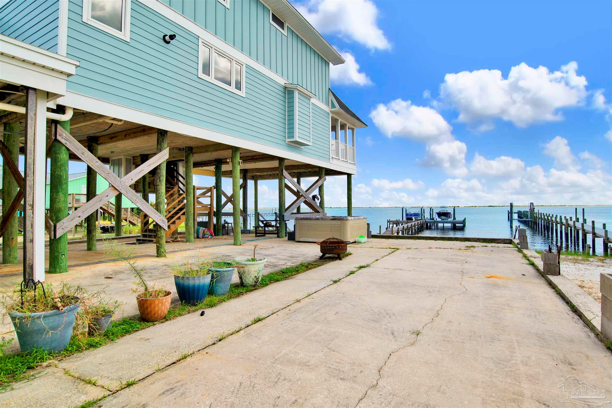 Pensacola, Florida, 32507, United States, ,4 BathroomsBathrooms,Residential,Active,1894784