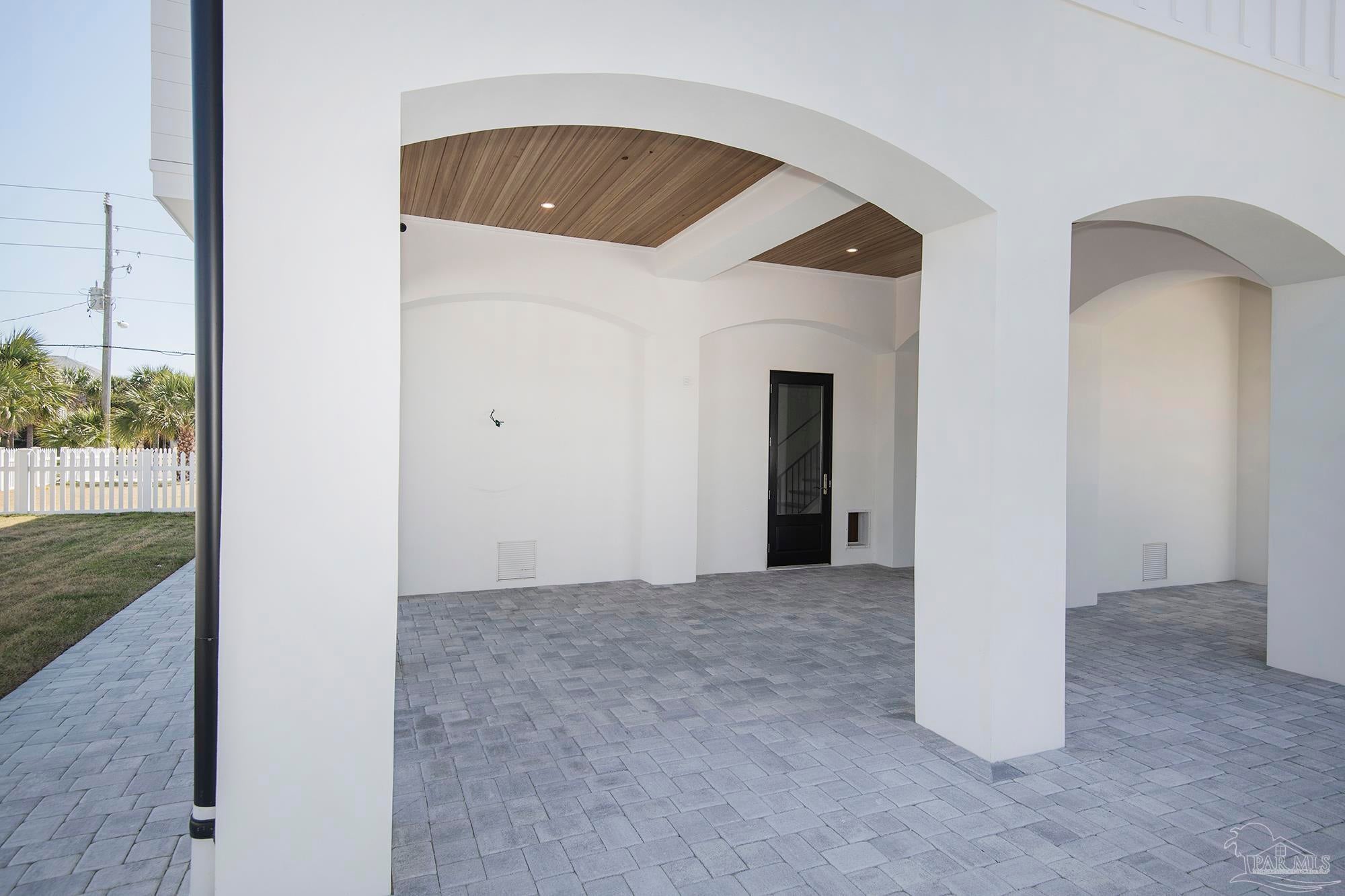 Pensacola Beach, Florida, 32561, United States, 5 Bedrooms Bedrooms, ,4 BathroomsBathrooms,Residential,Active,1894768