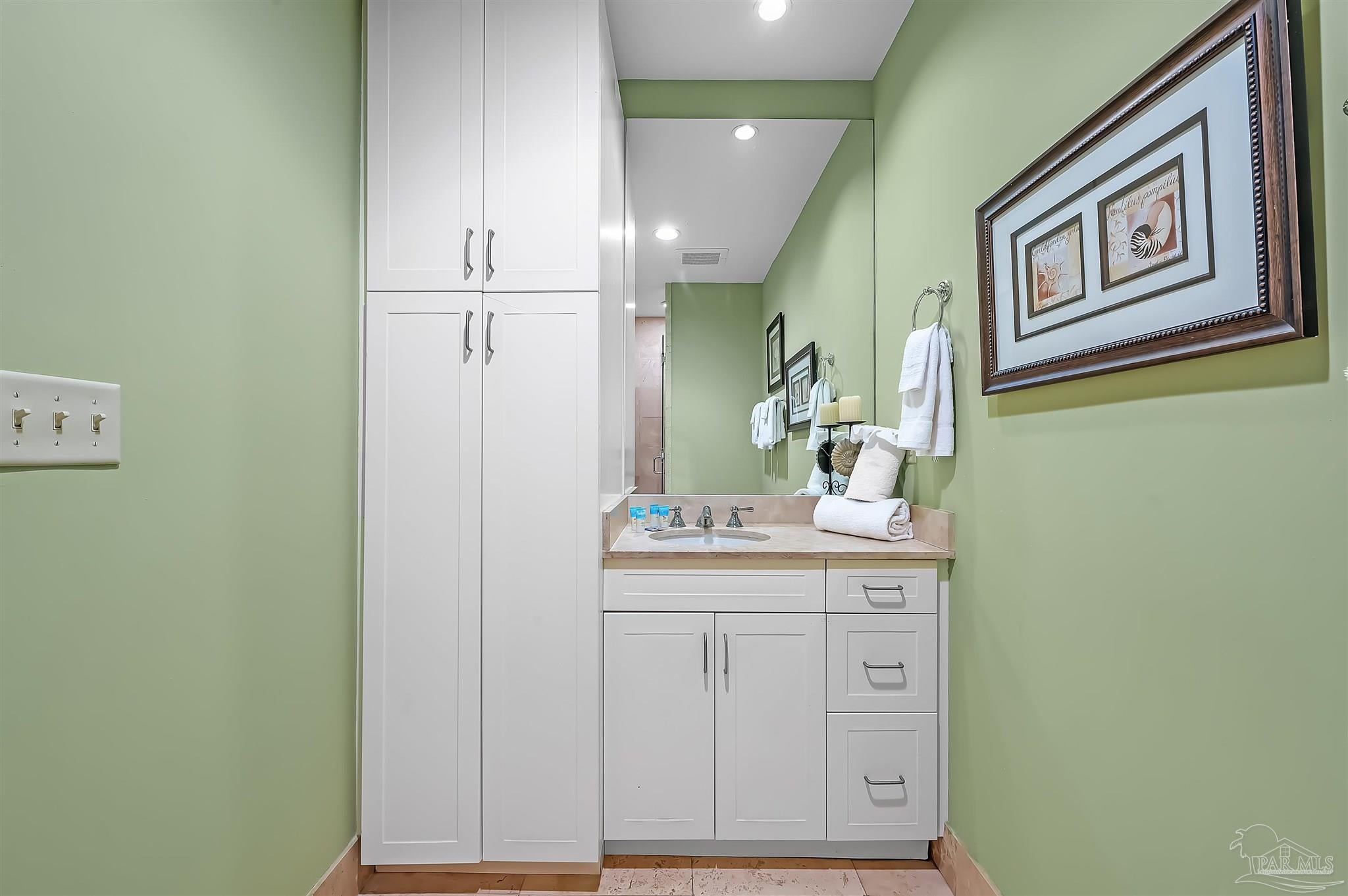 Perdido Key, Florida, 32507, United States, 4 Bedrooms Bedrooms, ,5 BathroomsBathrooms,Residential,Active,1753898