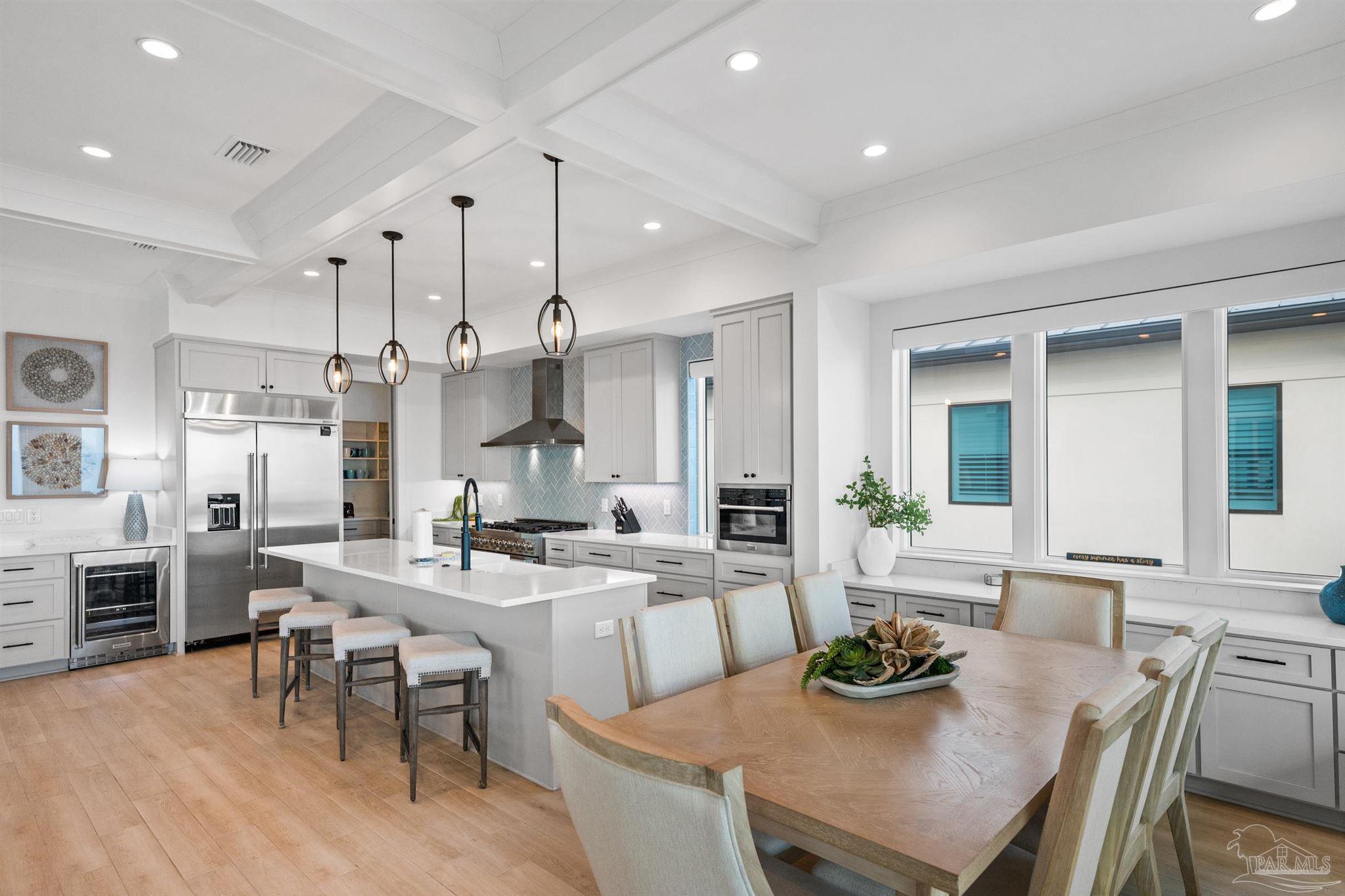 Pensacola, Florida, 32507, United States, 5 Bedrooms Bedrooms, ,6 BathroomsBathrooms,Residential,Active,2002322