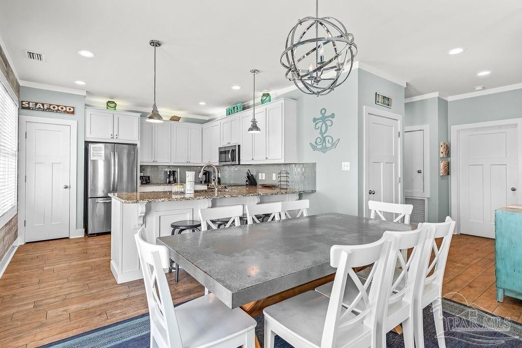 Gulf Shores, Alabama, 36542, United States, 4 Bedrooms Bedrooms, ,4 BathroomsBathrooms,Residential,Active,2007025