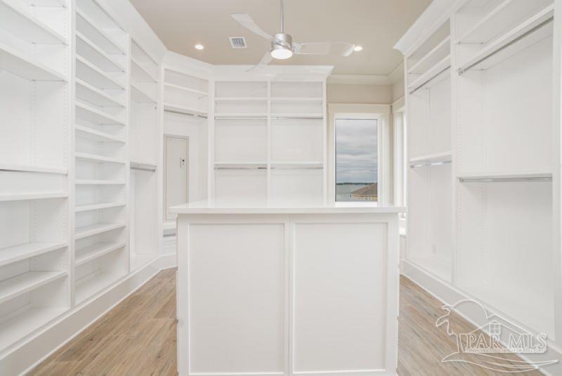 Pensacola Beach, Florida, 32561, United States, 5 Bedrooms Bedrooms, ,4 BathroomsBathrooms,Residential,Active,1894768