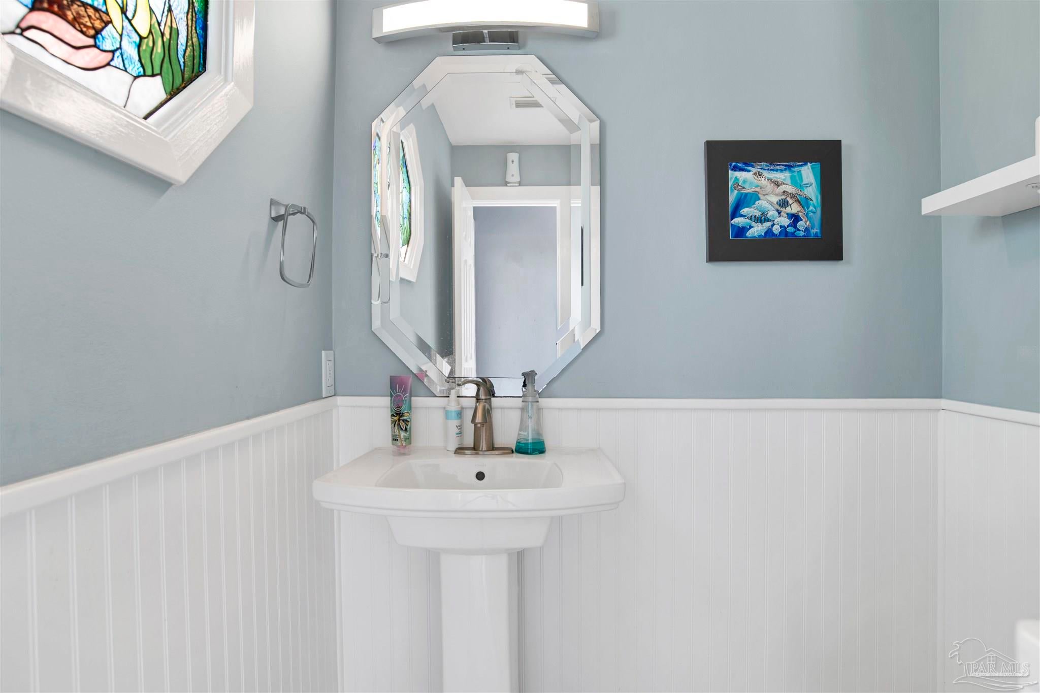 Pensacola, Florida, 32507, United States, ,4 BathroomsBathrooms,Residential,Active,1894784