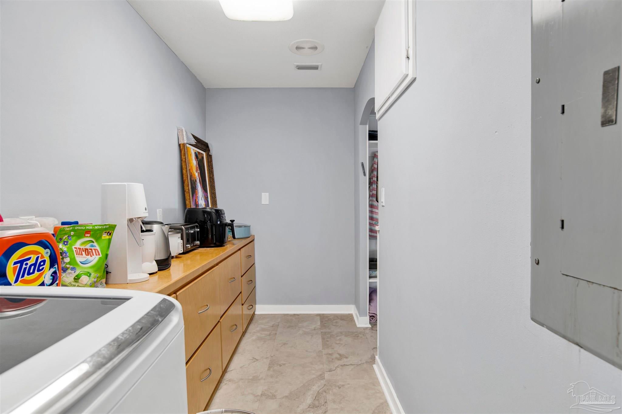 Pensacola, Florida, 32507, United States, ,4 BathroomsBathrooms,Residential,Active,1894784