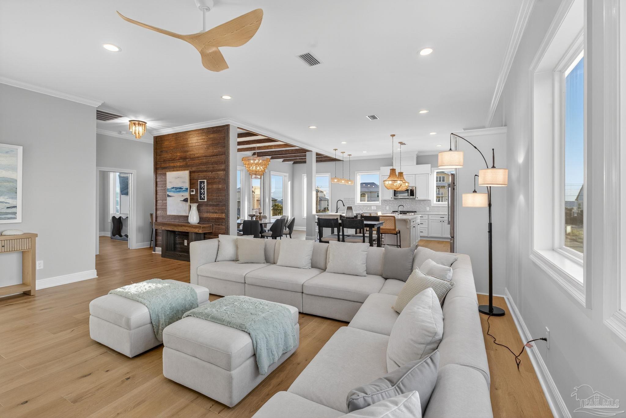 Gulf Shores, Alabama, 36542, United States, 6 Bedrooms Bedrooms, ,6 BathroomsBathrooms,Residential,Active,1972197