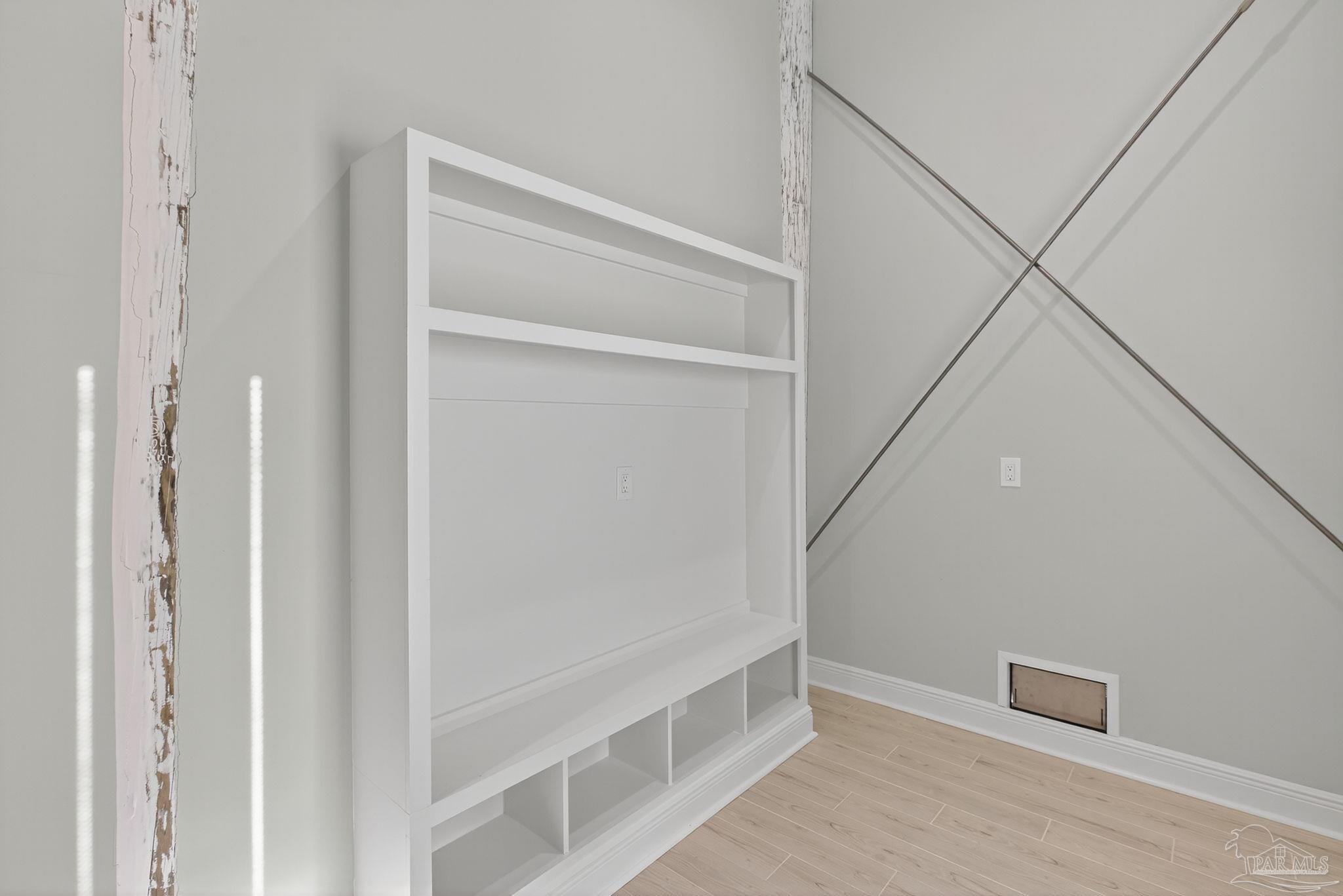 Gulf Shores, Alabama, 36542, United States, 6 Bedrooms Bedrooms, ,6 BathroomsBathrooms,Residential,Active,1972197