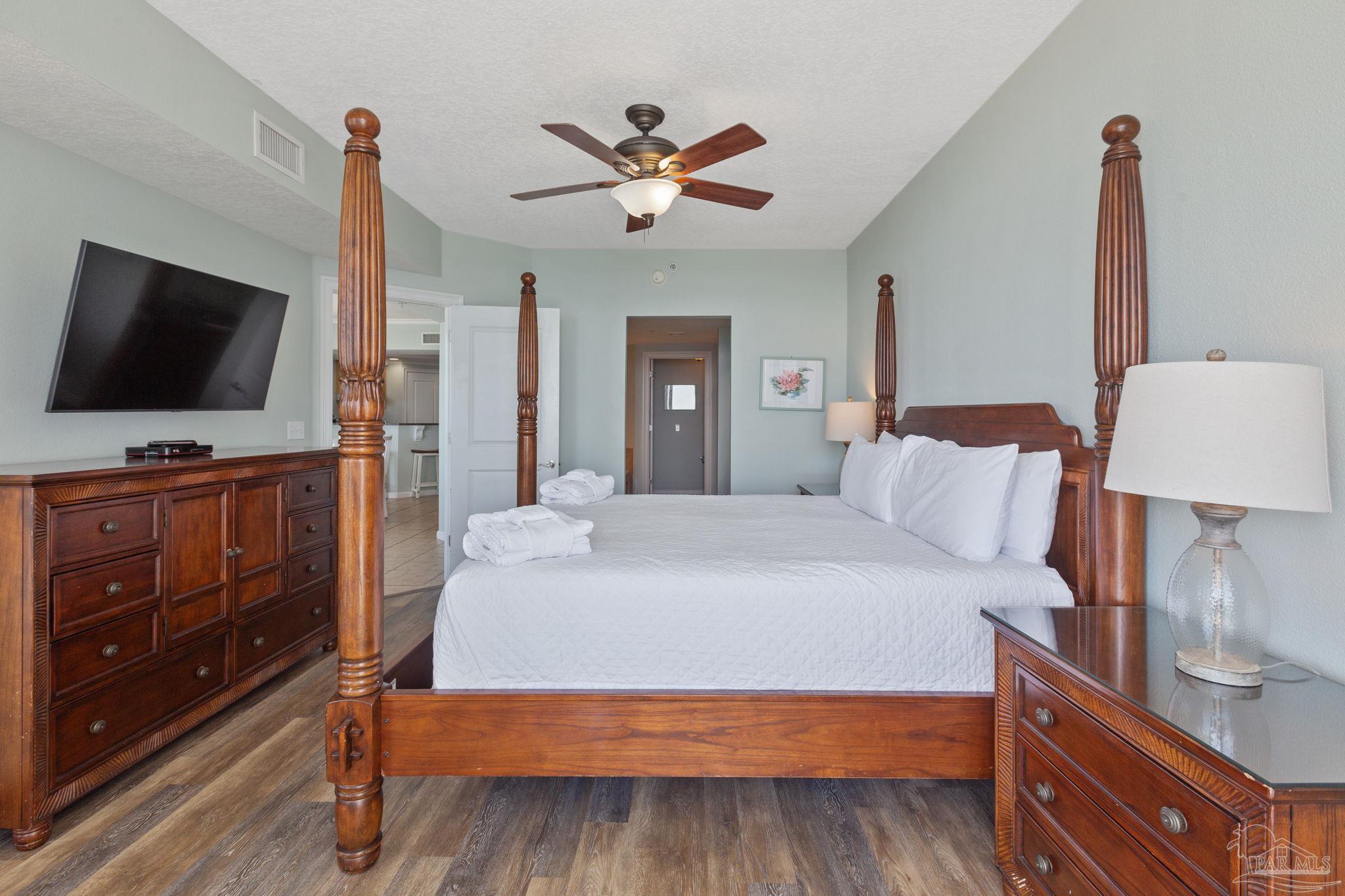 Gulf Shores, Alabama, 36542, United States, 4 Bedrooms Bedrooms, ,4 BathroomsBathrooms,Residential,Active,1946442