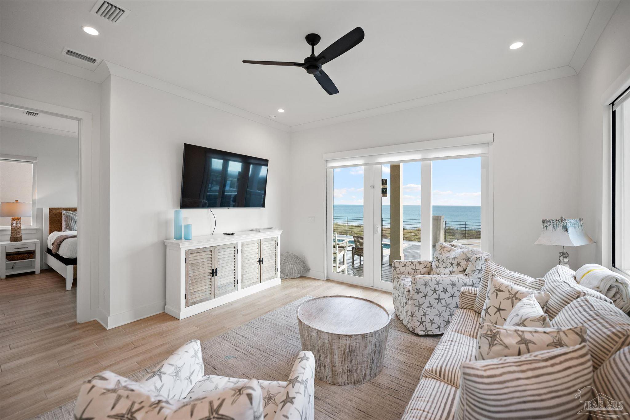 Pensacola, Florida, 32507, United States, 5 Bedrooms Bedrooms, ,6 BathroomsBathrooms,Residential,Active,2002322