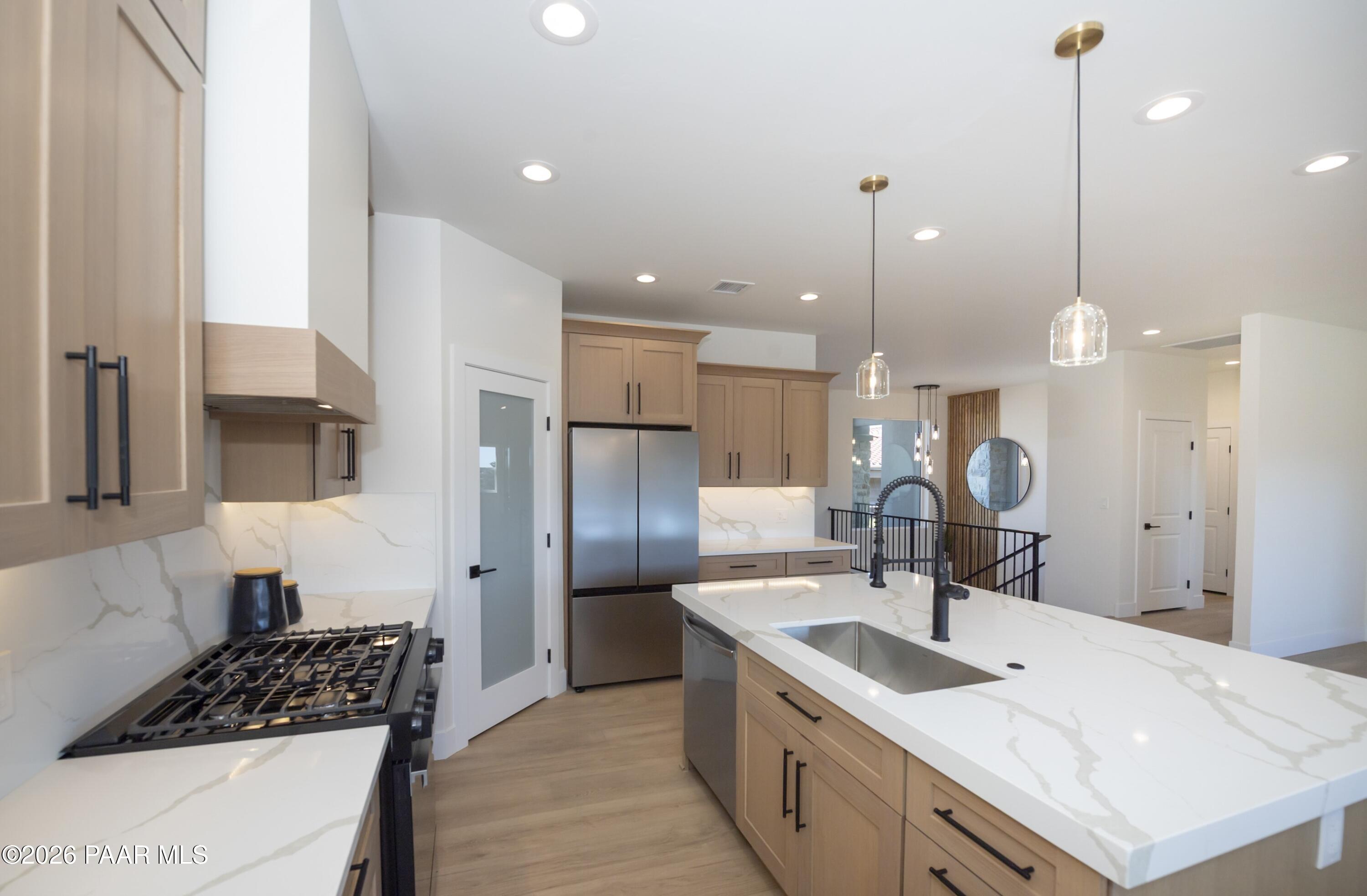 Dewey-Humboldt, Arizona, 86327, United States, 4 Bedrooms Bedrooms, ,3 BathroomsBathrooms,Residential,Active,2009397