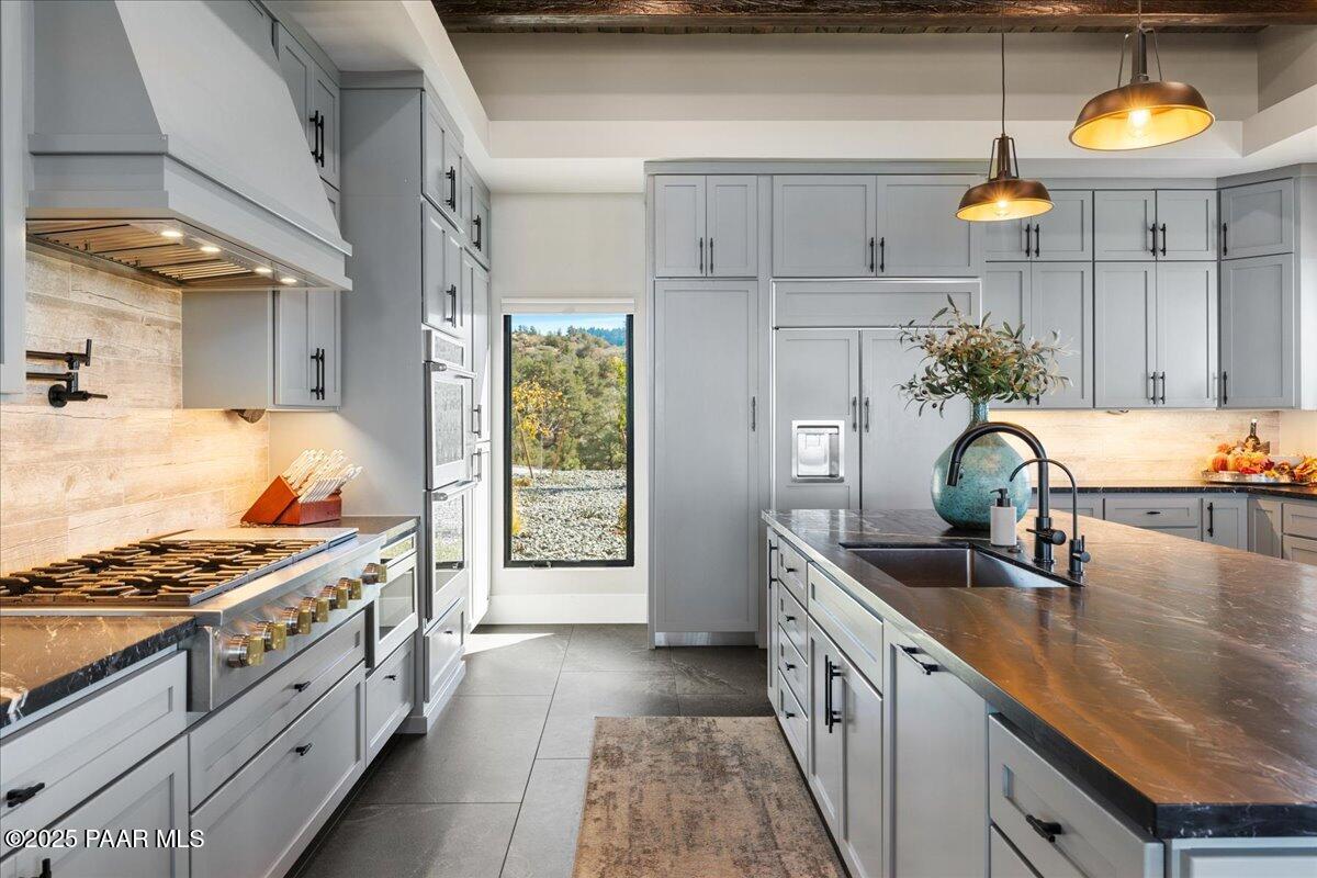 Prescott, Arizona, 86305, United States, 5 Bedrooms Bedrooms, ,6 BathroomsBathrooms,Residential,Active,1973319