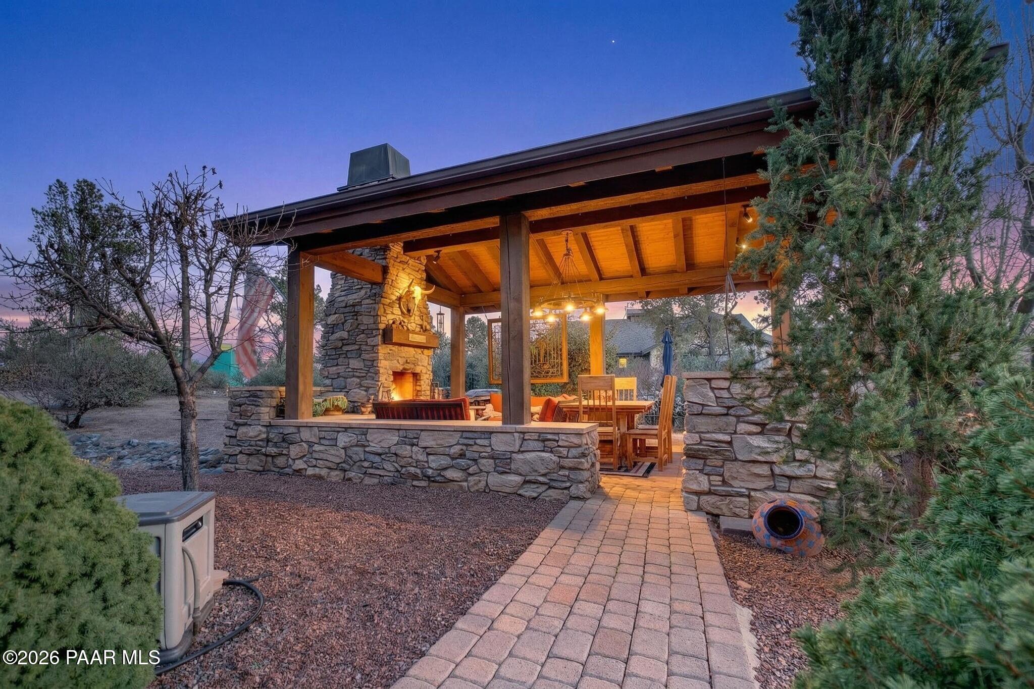 Prescott, Arizona, 86305, United States, 3 Bedrooms Bedrooms, ,3 BathroomsBathrooms,Residential,Active,2009136