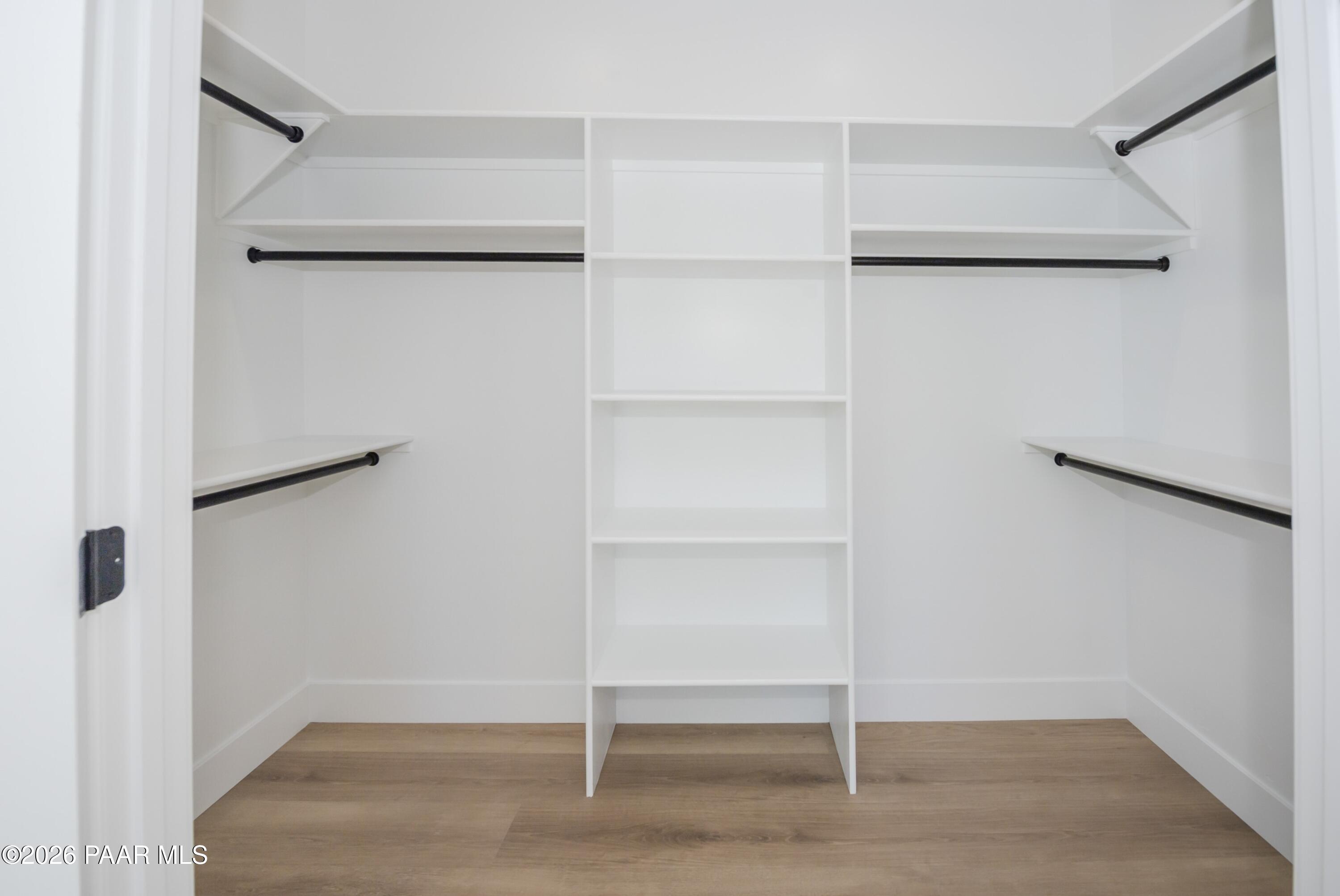 Dewey-Humboldt, Arizona, 86327, United States, 4 Bedrooms Bedrooms, ,3 BathroomsBathrooms,Residential,Active,2009397