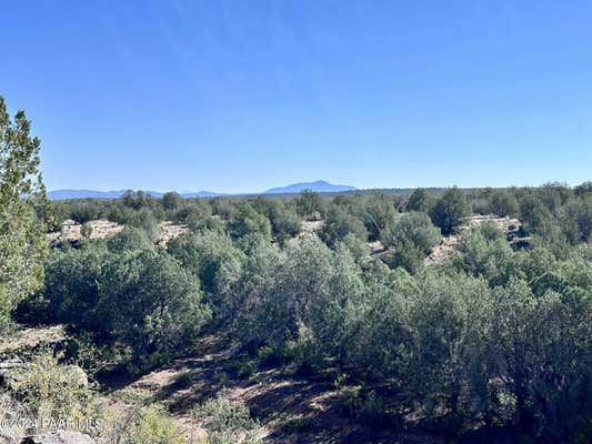 145 SE RECKLESS LN LANE, ASH FORK, AZ 86320 - Image 1