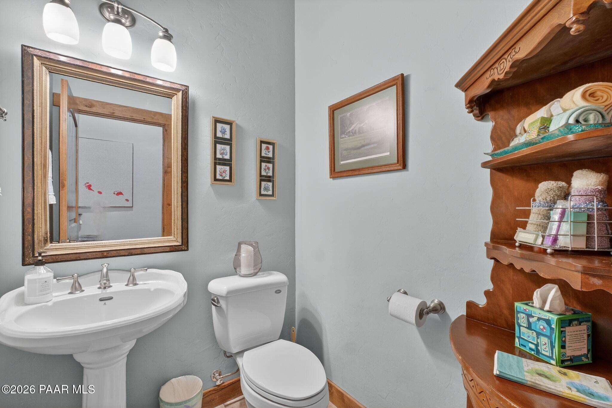 Prescott, Arizona, 86305, United States, 3 Bedrooms Bedrooms, ,3 BathroomsBathrooms,Residential,Active,2009136