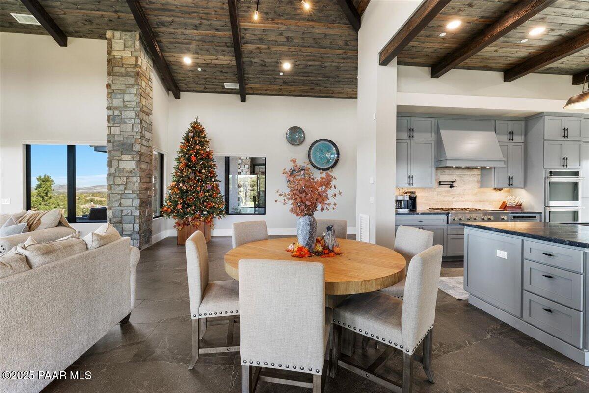 Prescott, Arizona, 86305, United States, 5 Bedrooms Bedrooms, ,6 BathroomsBathrooms,Residential,Active,1973319