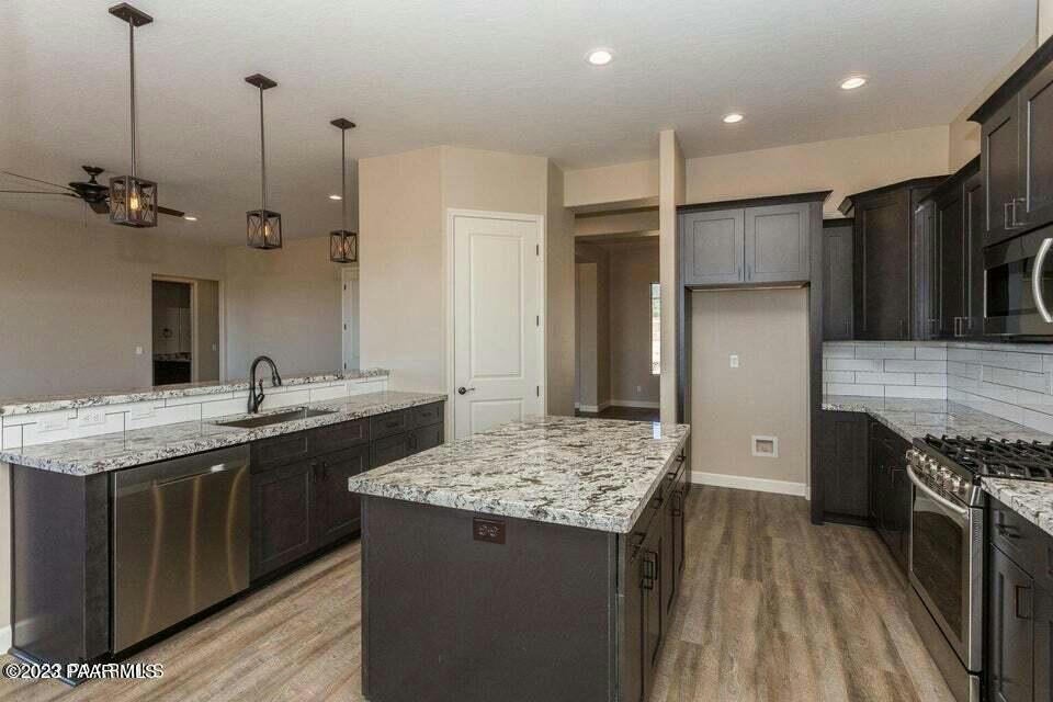 Prescott, Arizona, 86305, United States, ,3 BathroomsBathrooms,Residential,Active,1701734