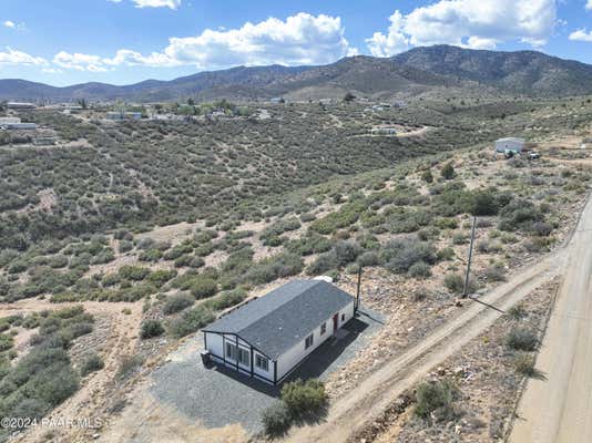 9285 E WOLF RD, DEWEY HUMBOLDT, AZ 86327 - Image 1