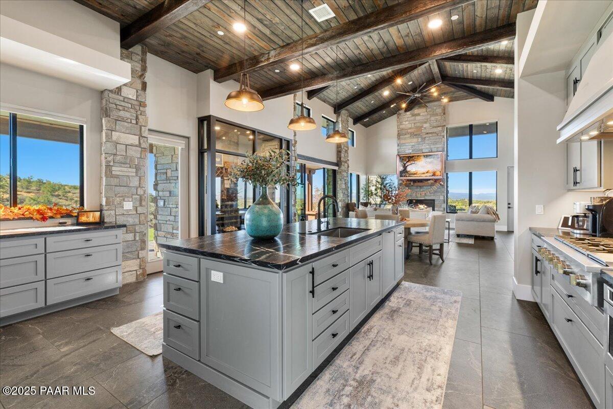 Prescott, Arizona, 86305, United States, 5 Bedrooms Bedrooms, ,6 BathroomsBathrooms,Residential,Active,1973319