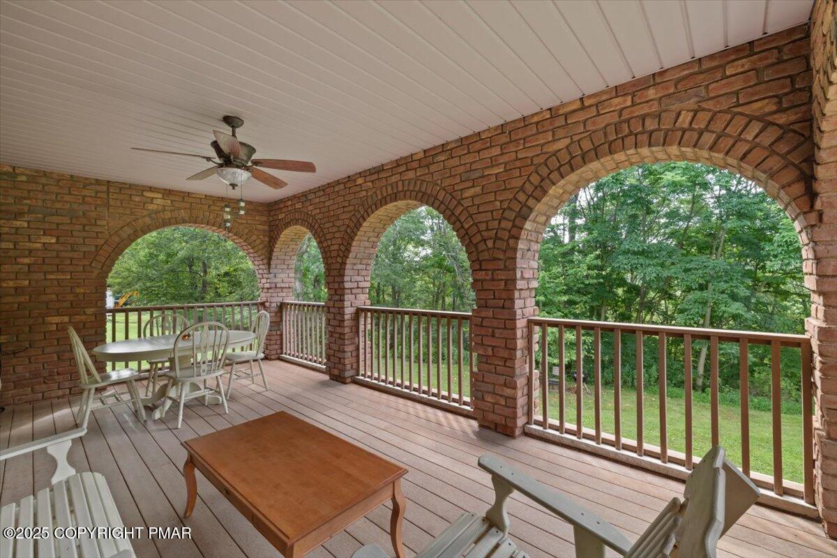East Stroudsburg, Pennsylvania, 18302, United States, 7 Bedrooms Bedrooms, ,7 BathroomsBathrooms,Residential,Active,1905116