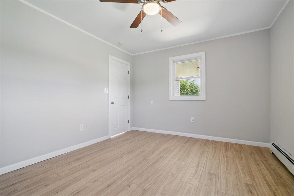 Saylorsburg, Pennsylvania, 18353, United States, ,3 BathroomsBathrooms,Residential,Active,1831793