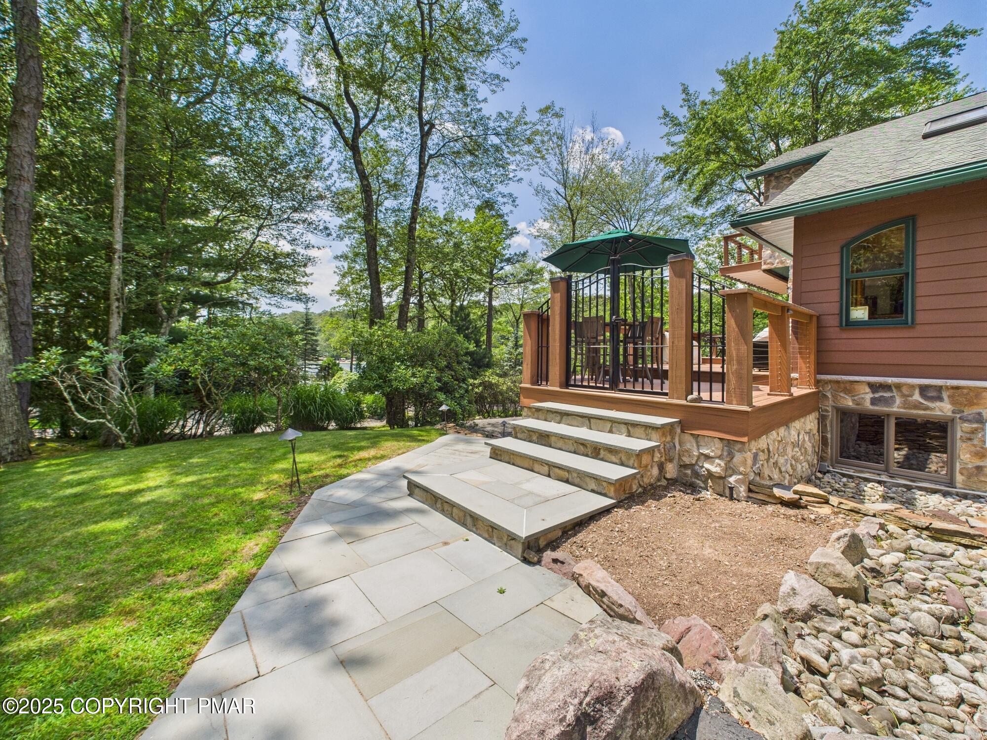 Lake Harmony, Pennsylvania, 18624, United States, 6 Bedrooms Bedrooms, ,7 BathroomsBathrooms,Residential,Active,1908137