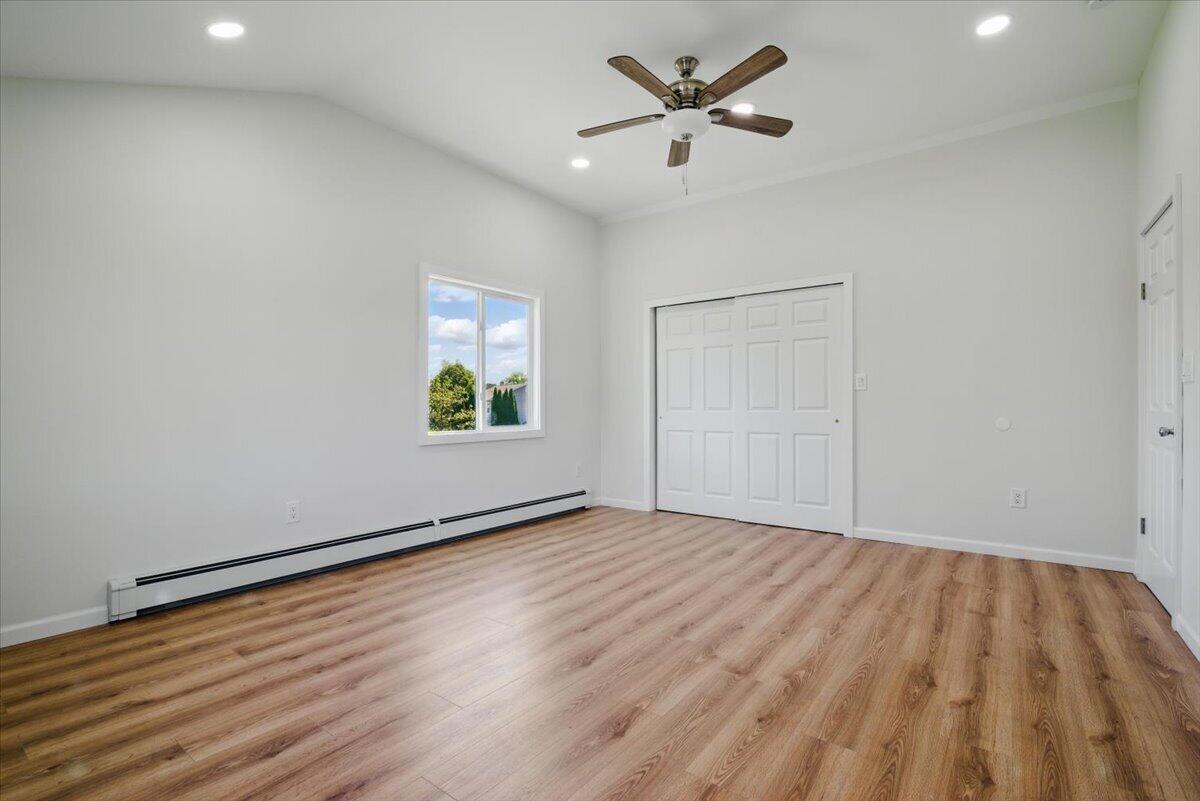 Saylorsburg, Pennsylvania, 18353, United States, ,3 BathroomsBathrooms,Residential,Active,1831793