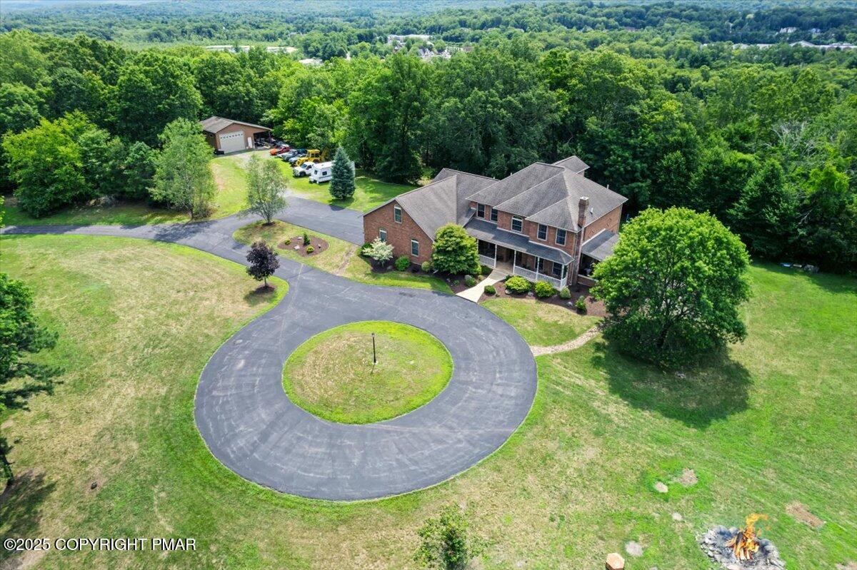 East Stroudsburg, Pennsylvania, 18302, United States, 7 Bedrooms Bedrooms, ,7 BathroomsBathrooms,Residential,Active,1905116