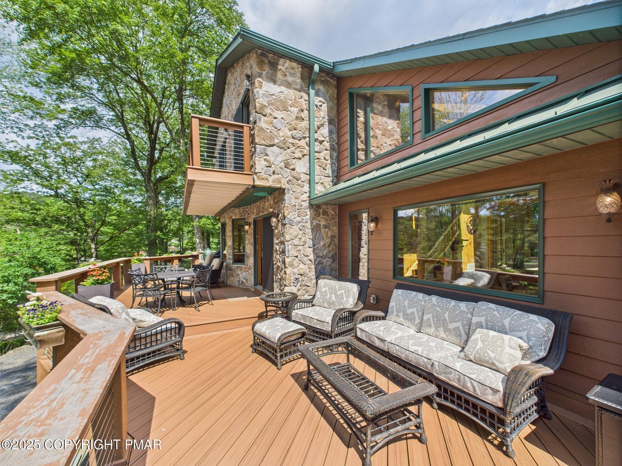 Lake Harmony, Pennsylvania, 18624, United States, 6 Bedrooms Bedrooms, ,7 BathroomsBathrooms,Residential,Active,1908137