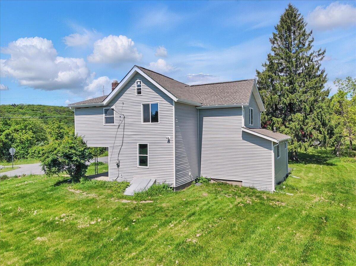 Saylorsburg, Pennsylvania, 18353, United States, ,3 BathroomsBathrooms,Residential,Active,1831793