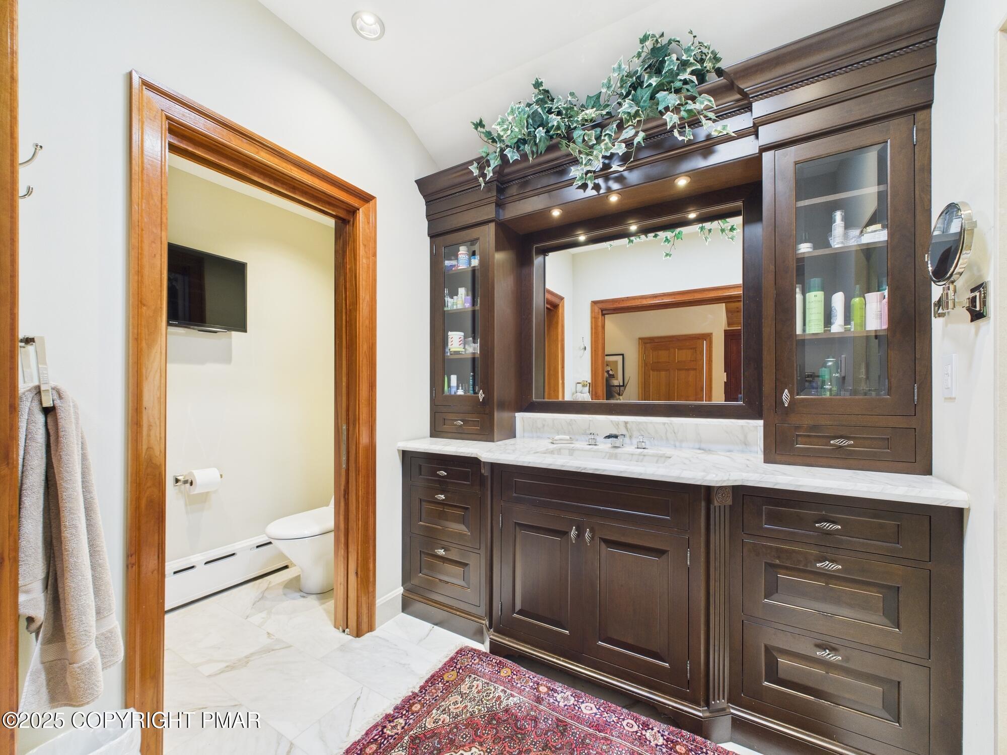 Lake Harmony, Pennsylvania, 18624, United States, 6 Bedrooms Bedrooms, ,7 BathroomsBathrooms,Residential,Active,1908137