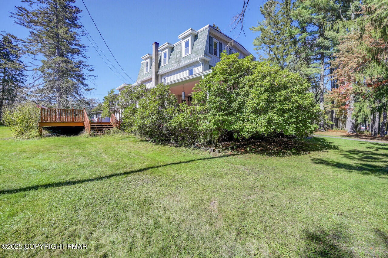 Greentown, Pennsylvania, 18426, United States, 11 Bedrooms Bedrooms, ,10 BathroomsBathrooms,Residential,Active,1963277